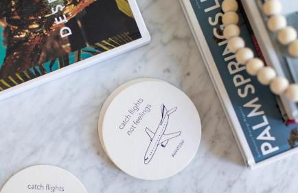 2 Rooms Sleeps 8 Retro Hotel w Pool Wesley King Studio Buyout by AvantStay - Foto 16