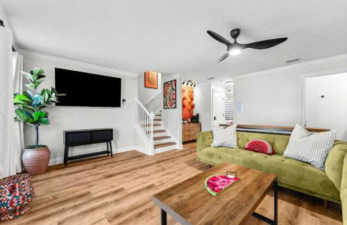 PCB Sleeps 22! 2 Homes, 2 Pools, 2 Mini Golf - Foto 30