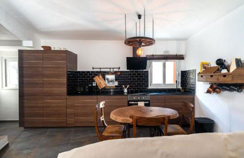 Casa Estábulo- Cozy Rustic Farmhouse LOFT TOURO - Foto 25