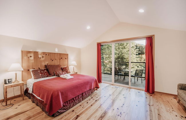 70MBR- Hot Tub - BBQ - Wi-Fi - Pets Ok - Sleeps 8 - Foto 48