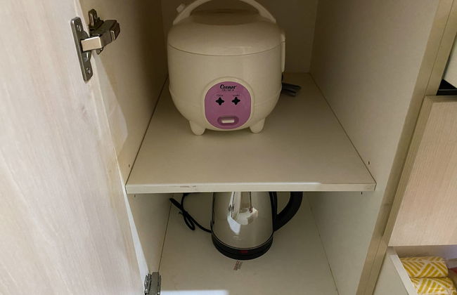 Good Deal Studio Apartment At Warhol (W/R) Residences - Foto 16