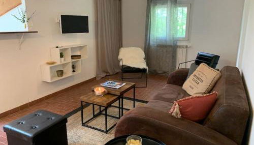 Appartement 65m2 à Callian, 2 Chambres, Parking Gratuit, Proche Lac et Cannes - Foto 4