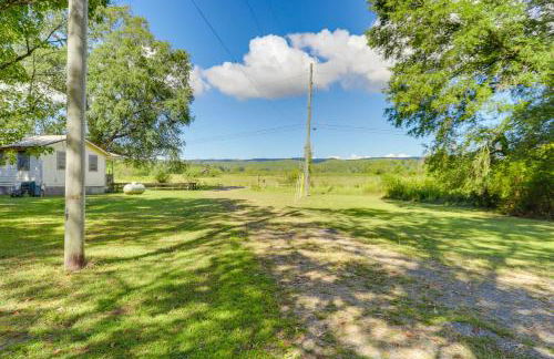 8 Mi to Sloppy Floyd State Park Peaceful Retreat! - Foto 26