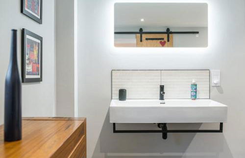 The Pool House - 4 En-suite Bedrooms - Wood Burner - Foto 31