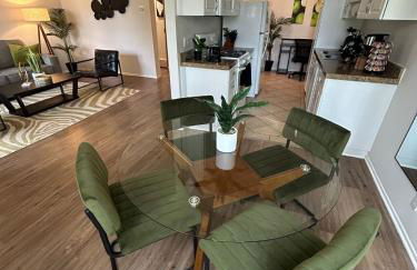 Beverly Hills Midle City 1 br Apt with Parking 202 - Photo 12