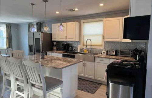 Jersey Shore Beach House close to NYC Ferry + Bus - Foto 6