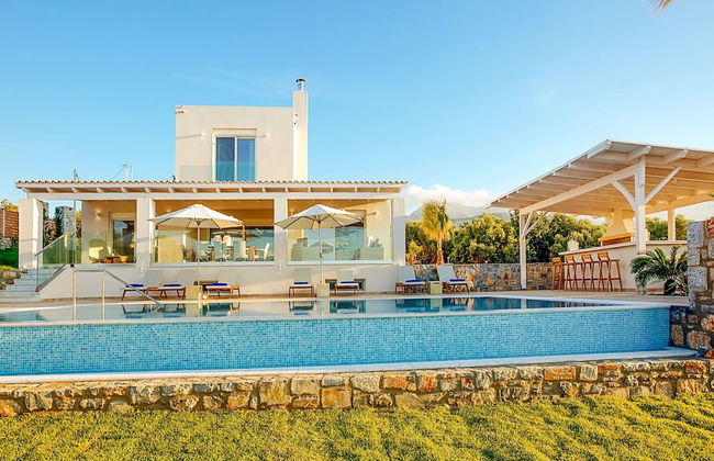 Beautiful Luxe Villa in Private Olive Grove, sea and Mountain View, Close to sea - Foto 30