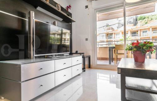Seaside stay with large terrace, pool & parking REMS - Foto 31