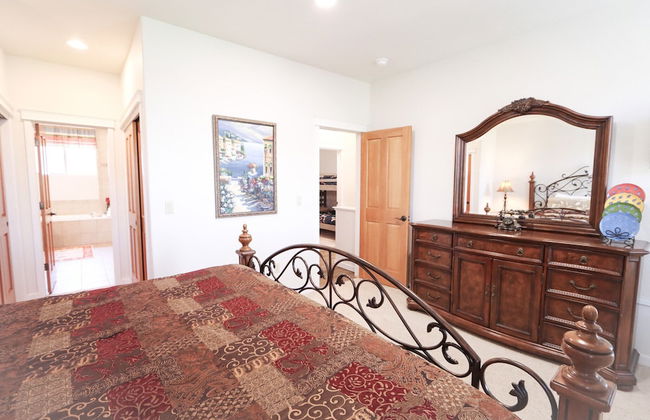 New Downtown Luxury Hideaway Skiing - Photo 14