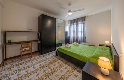 CASA FRANCESCA Luminoso, Wifi e Parcheggio - Foto 2