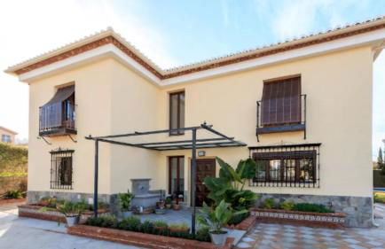 Bonita casa en Barrio de Monachil - Foto 1