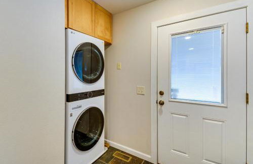 Port Townsend Home Spacious Yard and Mountain Views - Foto 10