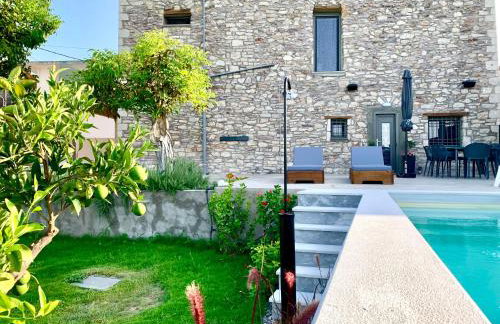 The Backyard - Foto 24