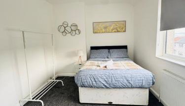 Swanky Dudley Retreat - Foto 2