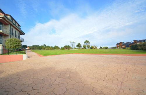 Apartamento con jardín en Playa de Corrubedo - Foto 4