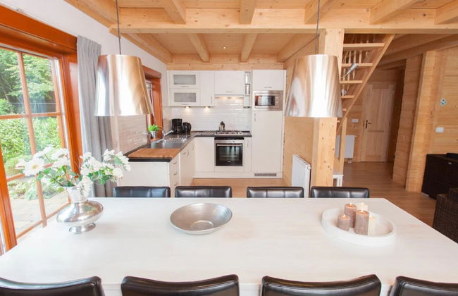 6 bedroom House in Brunssum with terrace and sauna - Photo 3