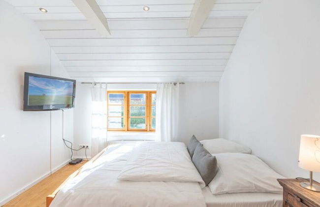 Historisches Reetdachhaus in Ruhiger Lage - Foto 5