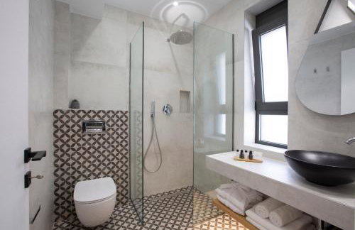 ELFAM CITY SUITES - Photo 22