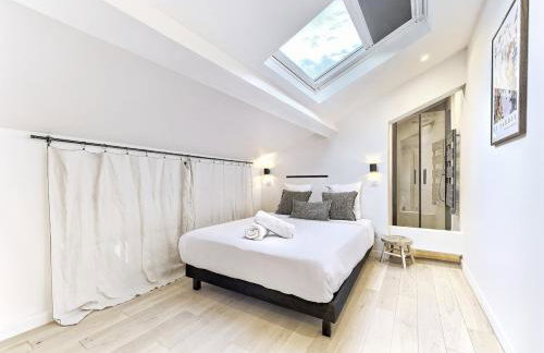 Hyper Centre - Charming duplex - Luxury - Reversible air conditioning - 10 mins from Place MASSENA - Foto 33