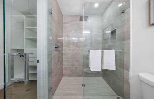 Up to 12 guests! Modern Villa near Wynwood 29! - Foto 16