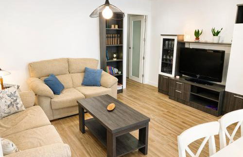 Acogedora Casa con Patio en El Tiemblo (Ávila) - Foto 2