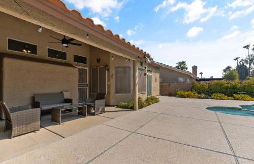 Vegas Retreats Pool, Arcade, Fun, 10min from Airport and the Strip - Foto 15