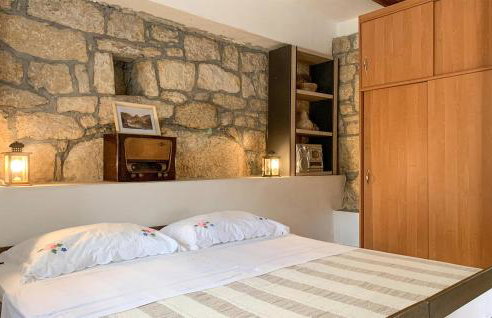 1 Bedroom Lovely Home In Medvida - Foto 19