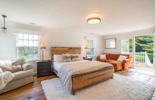 The Villa - Industrial Farmhouse with Hot Tub - Photo 27