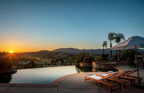 Vineyard View by Fieldtrip 8 Bd with Infinity Pool Hot Tub Games - Foto 1