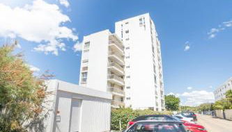 LE CALDERINI APPART - Face PLAGE WIFI et PARK Gratuit CALME - Résid Le Surcouf -TOP PROS SERVICESConciergerie La Grande Motte - Foto 2