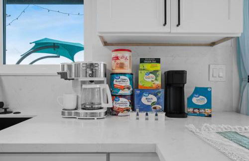 Entire Private Home with 2 Bedrooms 1 Bathroom, Grand View, King Bed, Spacious, Parking, Available Now - Foto 19