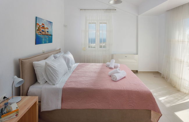 Blue Hills Villas by Estia - Photo 3