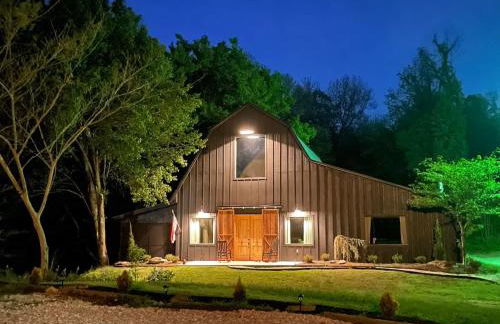Adventure Barn - On HGTV Fixer to Fab -Access MTB - Foto 63