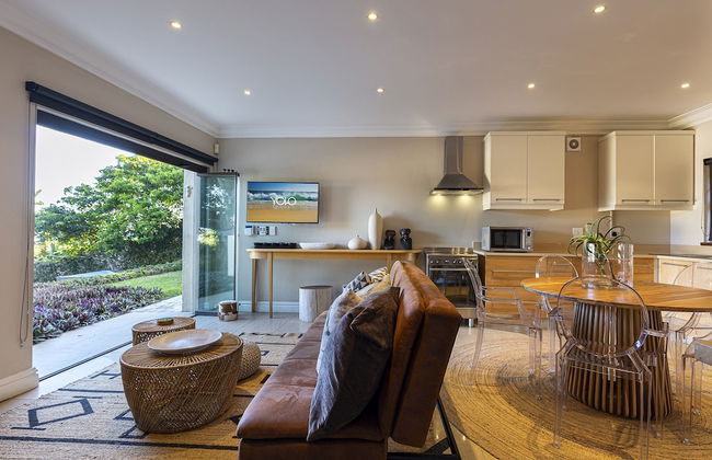 DolphinCoast YOLO Spaces-Ballito Beach House Villa - Photo 29