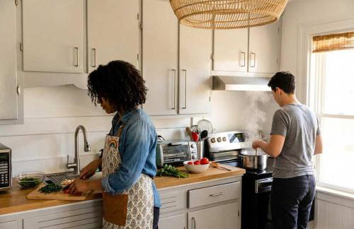 The Return to Woods - Newly Designed & Renovated - Foto 17