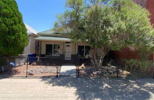 Big Family, Close to All, duplex A and B Downtown UTEP Hospitals - Foto 21