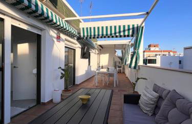 Ático De Lujo 140m2 con Terraza en el Centro, junto a la playa, restaurantes y chiringuitos en Punta Umbría - 10 Personas - Foto 36