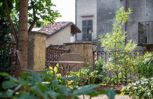 3 Bedrooms Old Town Secret Gem with Private Garden - Foto 58