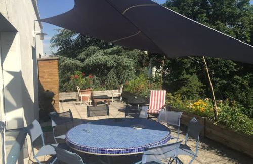 VILLA LES TERRASSES dans la nature avec piscine à 2 pas de Lyon, - Foto 5