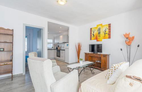 Casa luminosa con amplia terraza en Roses, cerca de la playa y bien equipada - HISP-288-42 - Foto 1