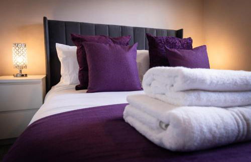 Modern 2-Bed Near Station - Ideal for Relocations & Contractors - Foto 8