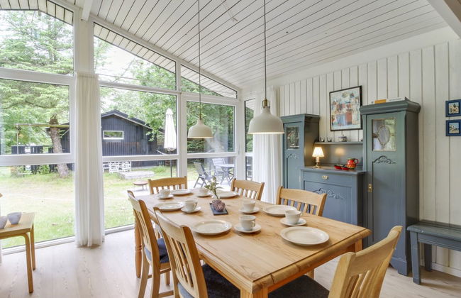 "Chrissie" - 150m from the sea - Foto 2