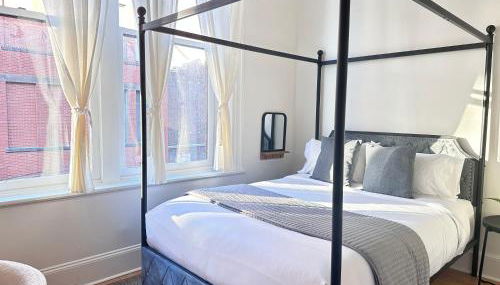 Winter living, Downtown 1BR Apt with kitchen and laundry, Near Convention Center and PPAC - Foto 2