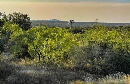 Gorgeous, secluded escape near River with Game room! - Photo 44