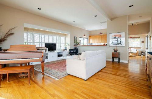 Dreamy 3-Story House : Sunroom + City Skyline View - Foto 44