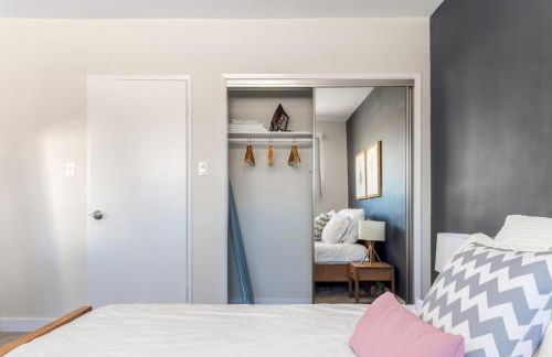 Brentwood 1BR w Pool nr UCLA Whole Foods LAX-253 - Photo 9