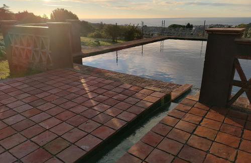 Beautiful 15th century villa on 30 acre estate, for families only - Foto 25