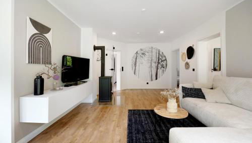 Design-Apartment mit Garten - Foto 4