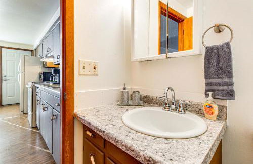 2 Mi to Dwtn Green Bay Ideally Located Townhome! - Foto 20