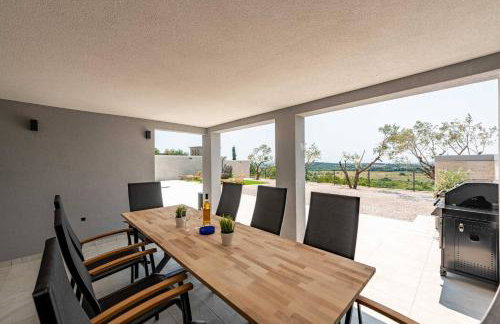 MY DALMATIA - Villa Pezer with heated swimming pool, sauna and Jacuzzi - Foto 26